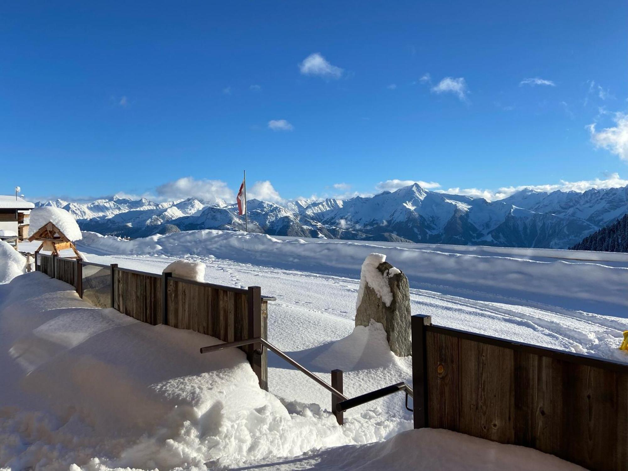 New Holiday Home On The Alm With Terrace And Balcony Цельберг Экстерьер фото