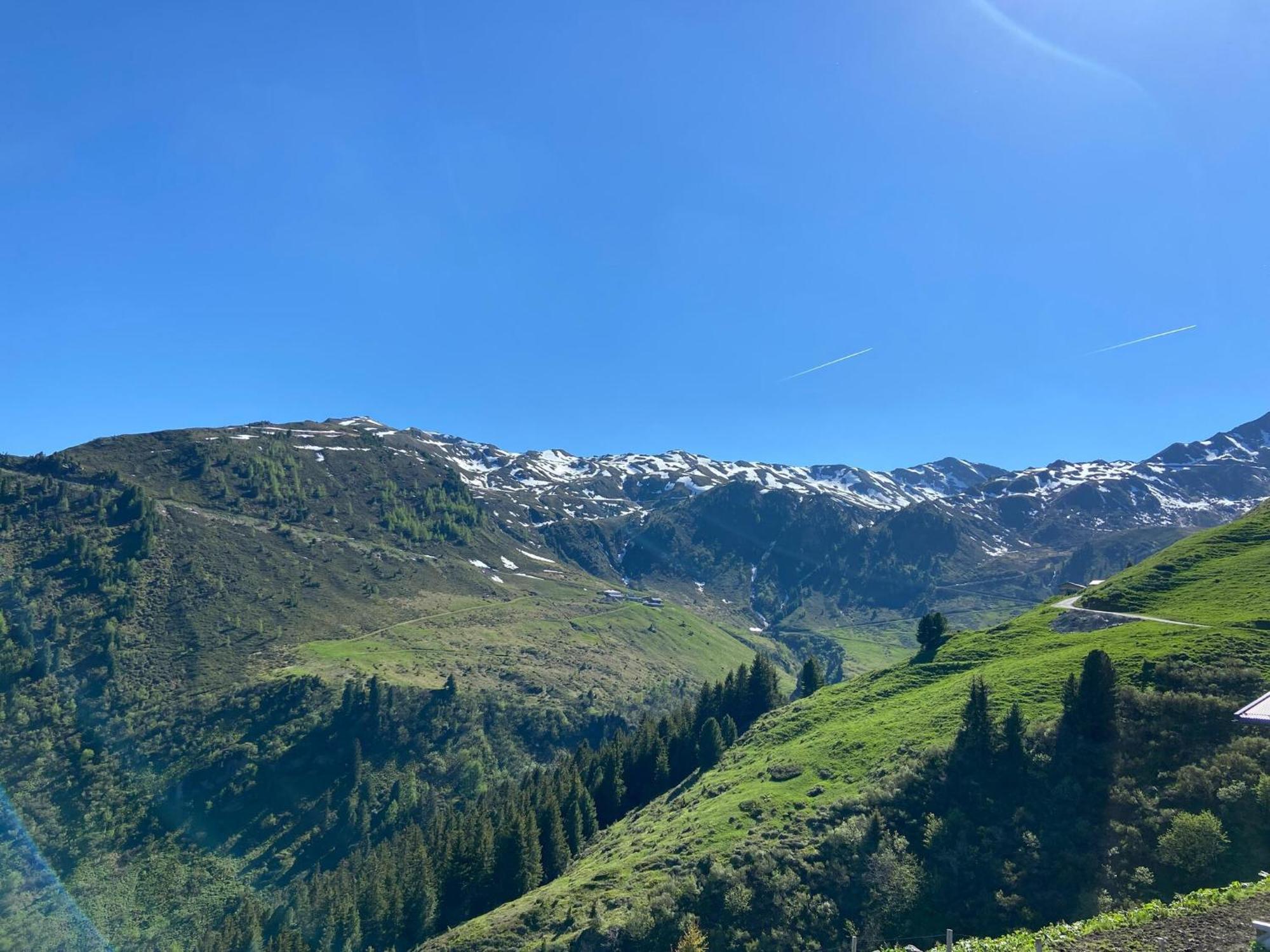 New Holiday Home On The Alm With Terrace And Balcony Цельберг Экстерьер фото