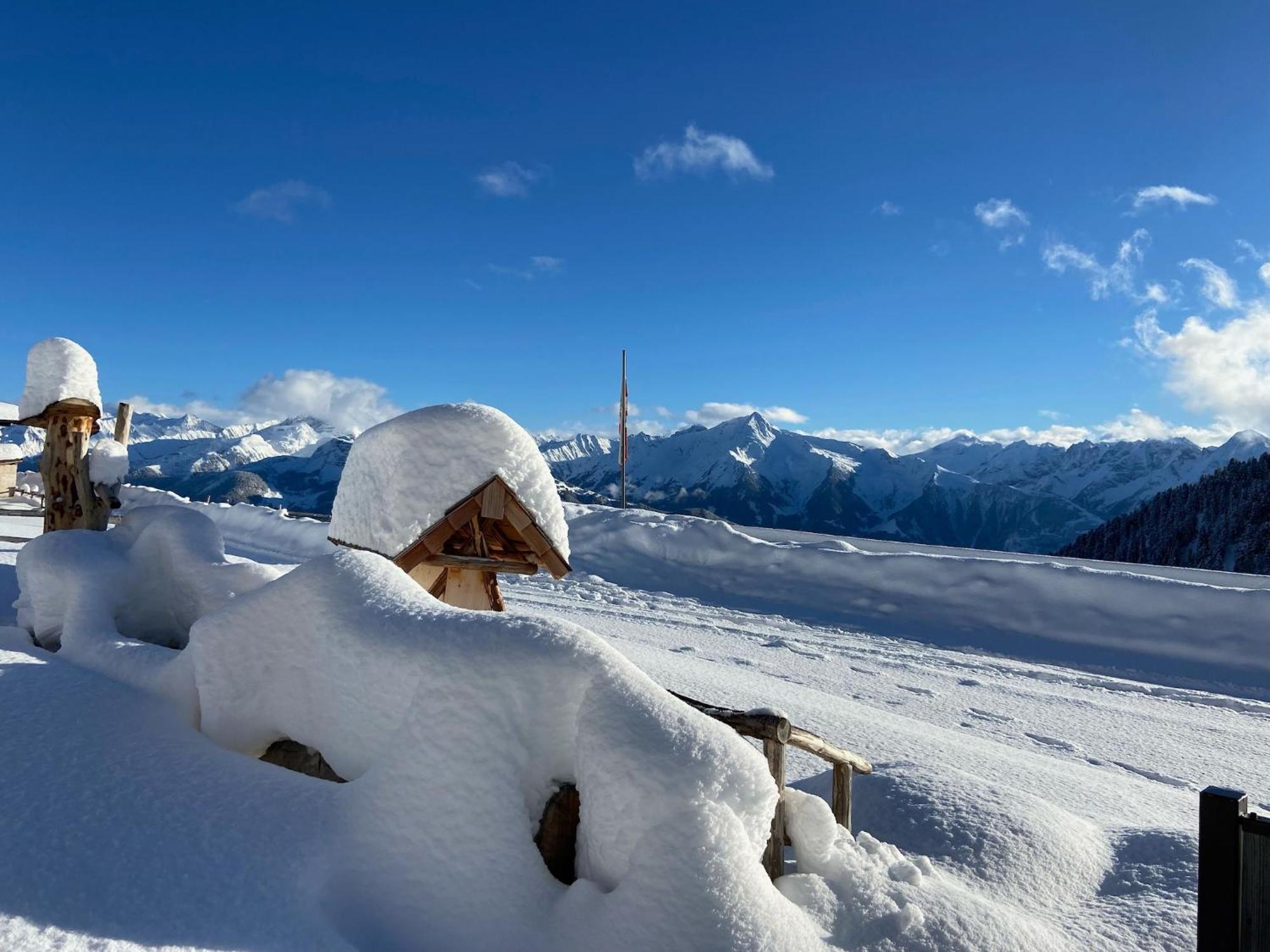 New Holiday Home On The Alm With Terrace And Balcony Цельберг Экстерьер фото